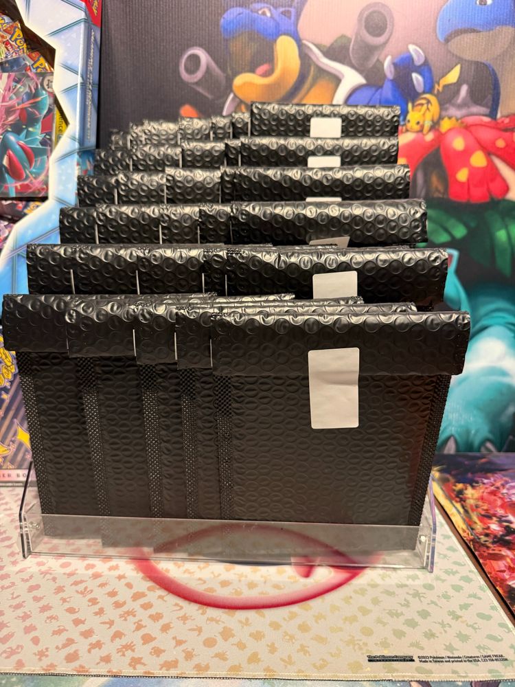 Other Black Bubble Mailers product image